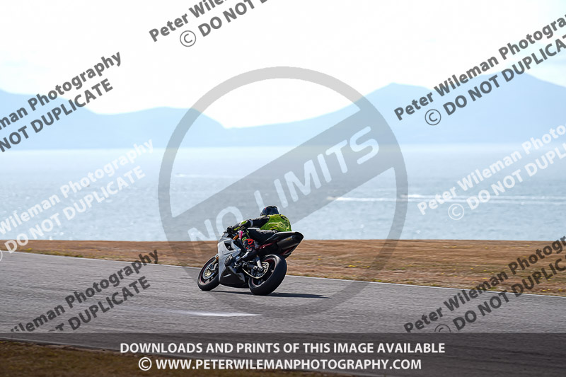 anglesey no limits trackday;anglesey photographs;anglesey trackday photographs;enduro digital images;event digital images;eventdigitalimages;no limits trackdays;peter wileman photography;racing digital images;trac mon;trackday digital images;trackday photos;ty croes